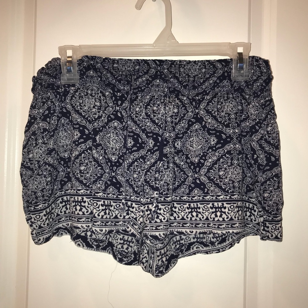 Patterned shorts